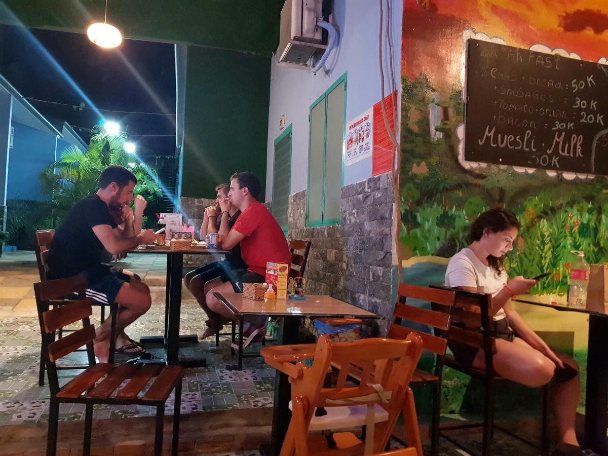 Ruby Phu Quoc Hostel エクステリア 写真