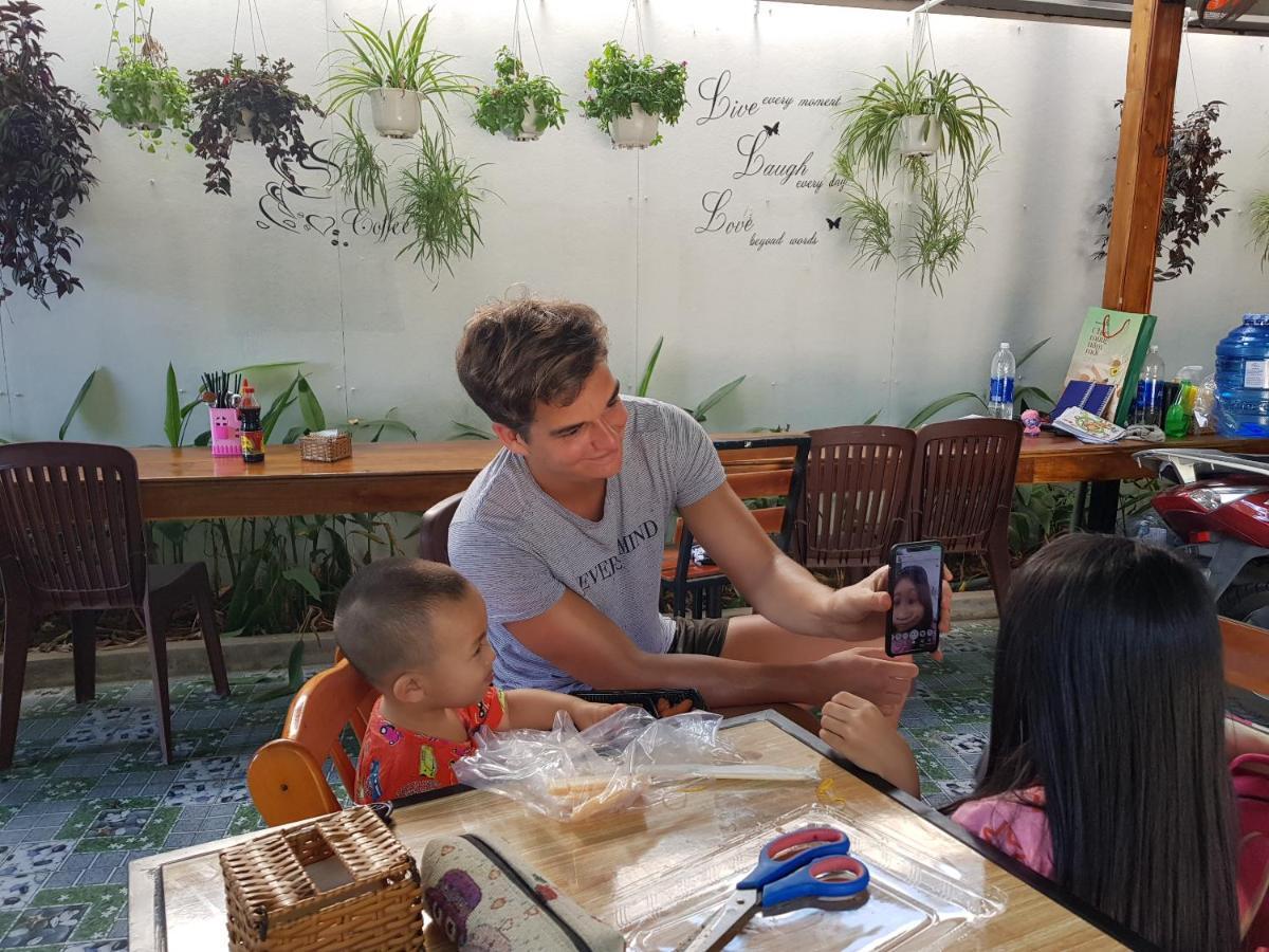 Ruby Phu Quoc Hostel エクステリア 写真