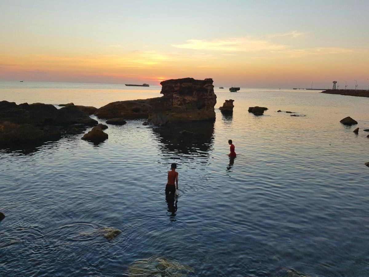 Ruby Phu Quoc Hostel エクステリア 写真