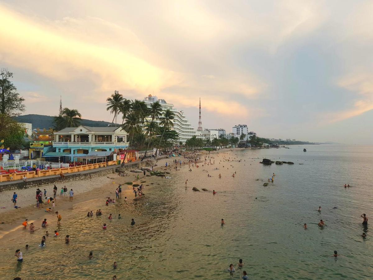 Ruby Phu Quoc Hostel エクステリア 写真